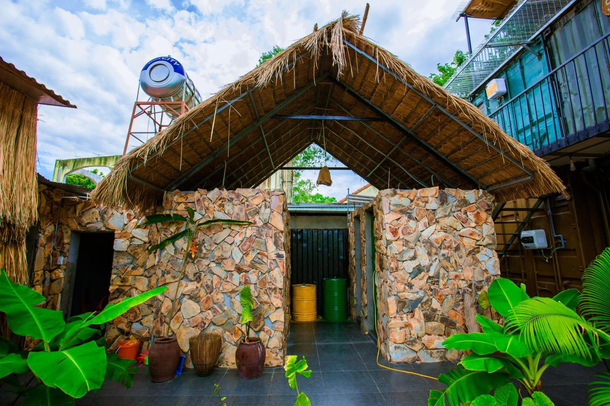 Phong Nha A Little Leaf Homestay Exterior photo