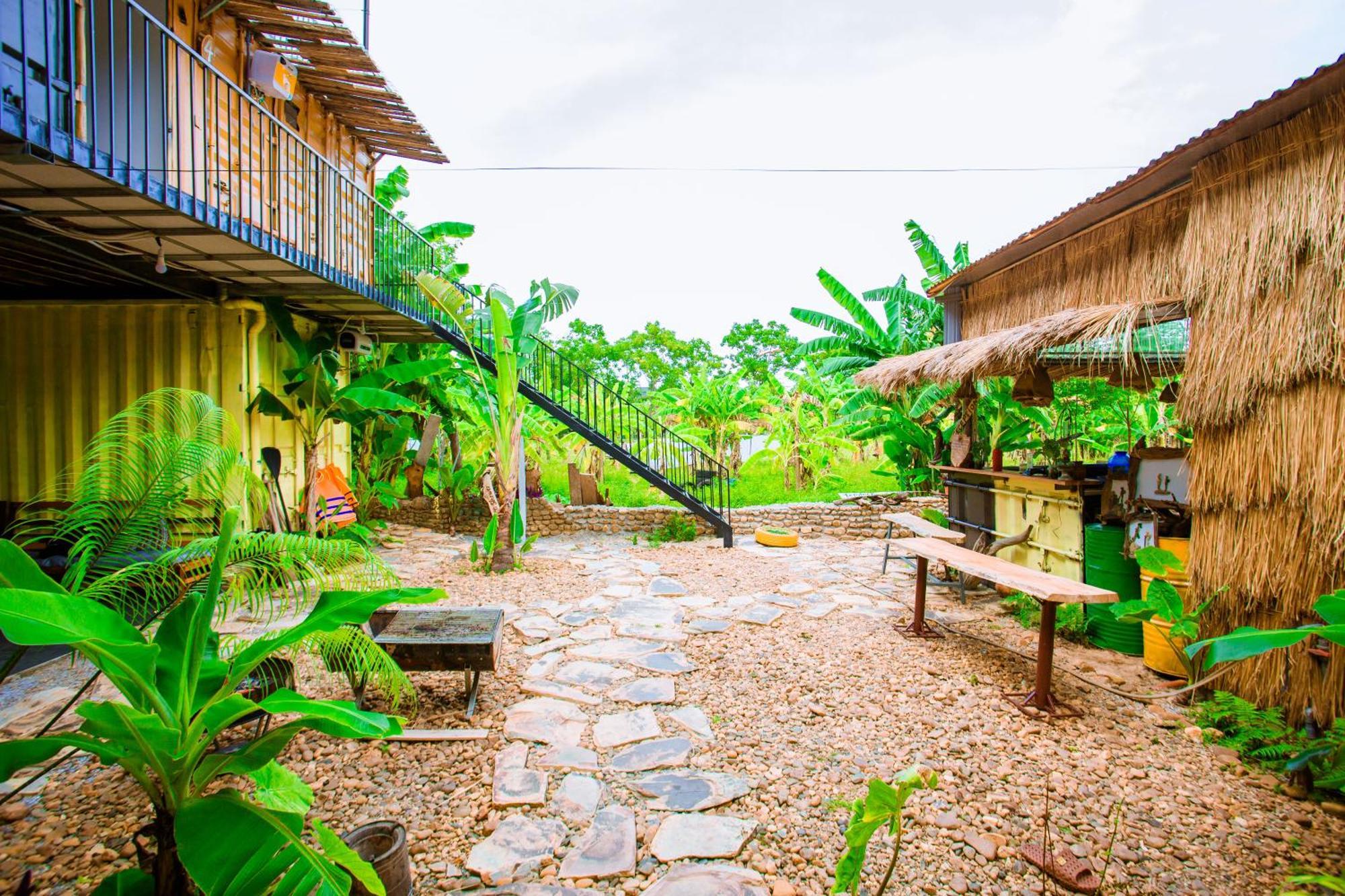 Phong Nha A Little Leaf Homestay Exterior photo