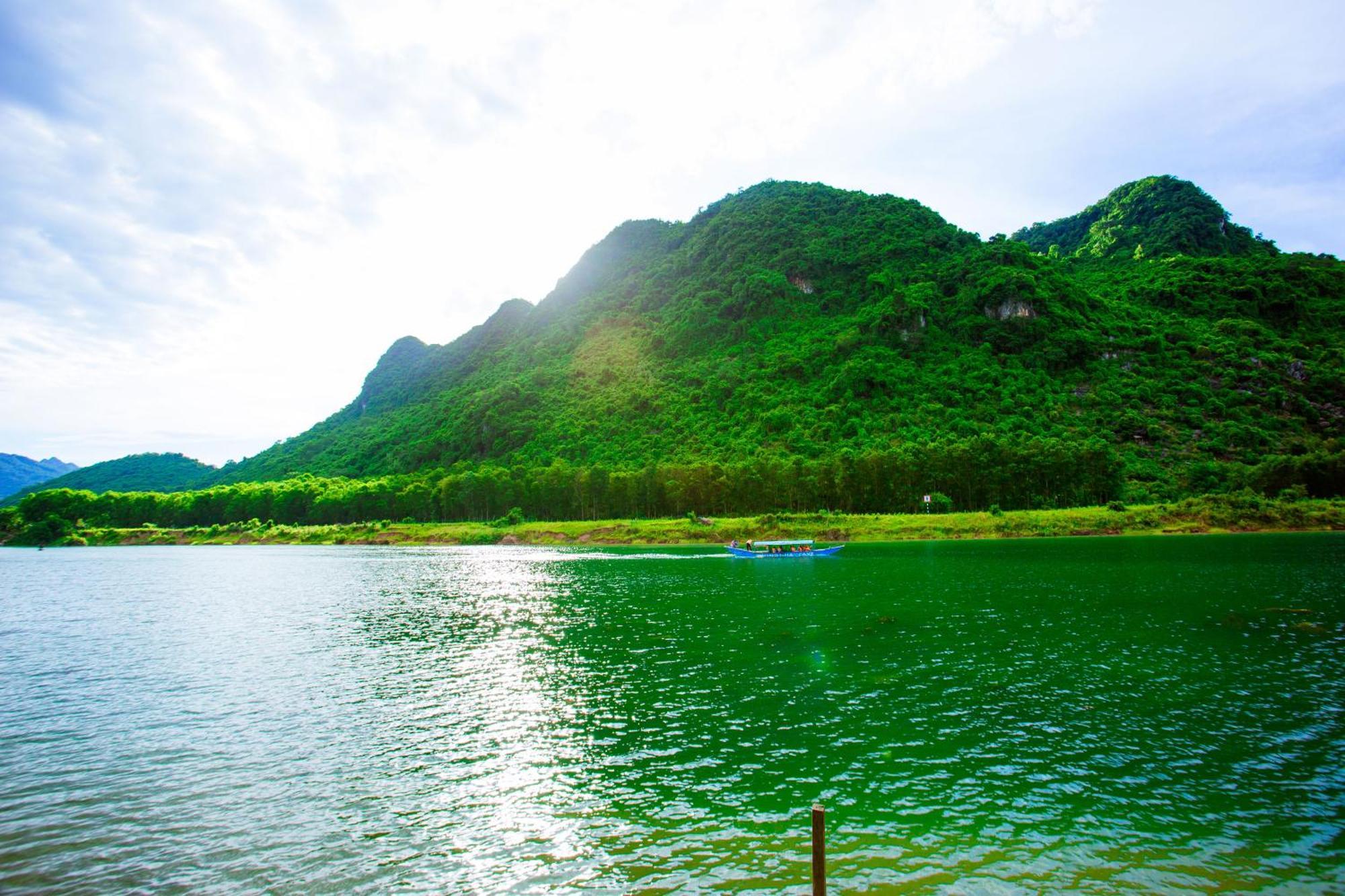 Phong Nha A Little Leaf Homestay Exterior photo