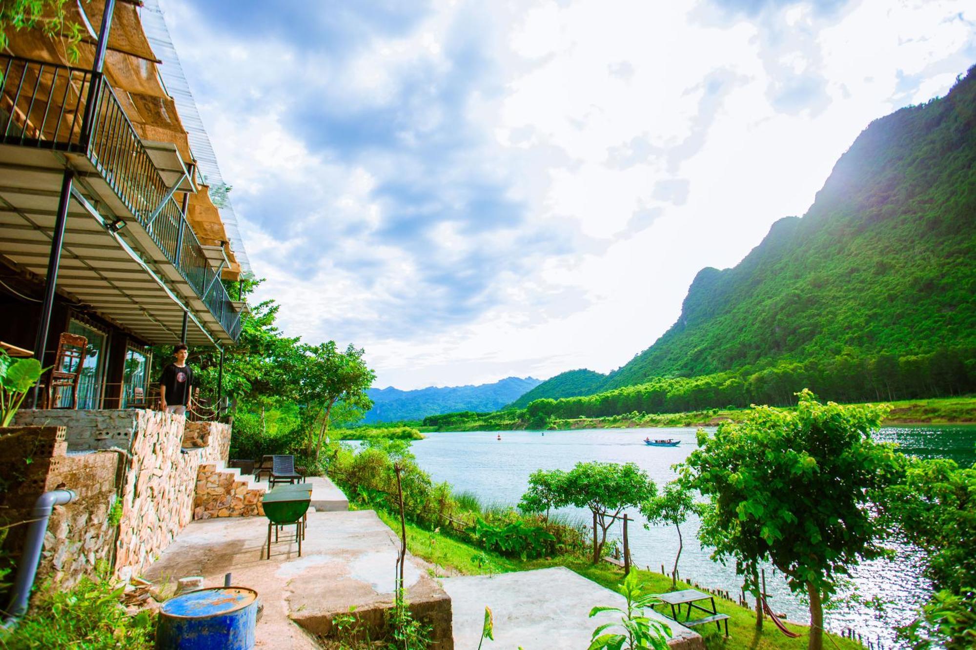 Phong Nha A Little Leaf Homestay Exterior photo